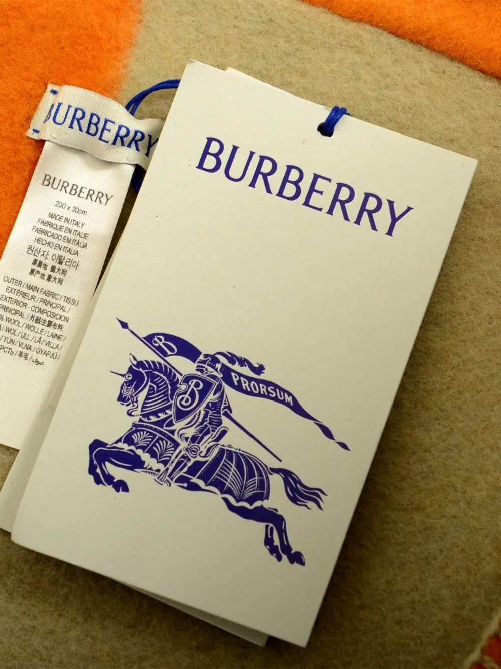 Burberry "MU Split EKD Hooded" Hunter Pumpkin 100% Wool Scarf - Picture 3 of 4